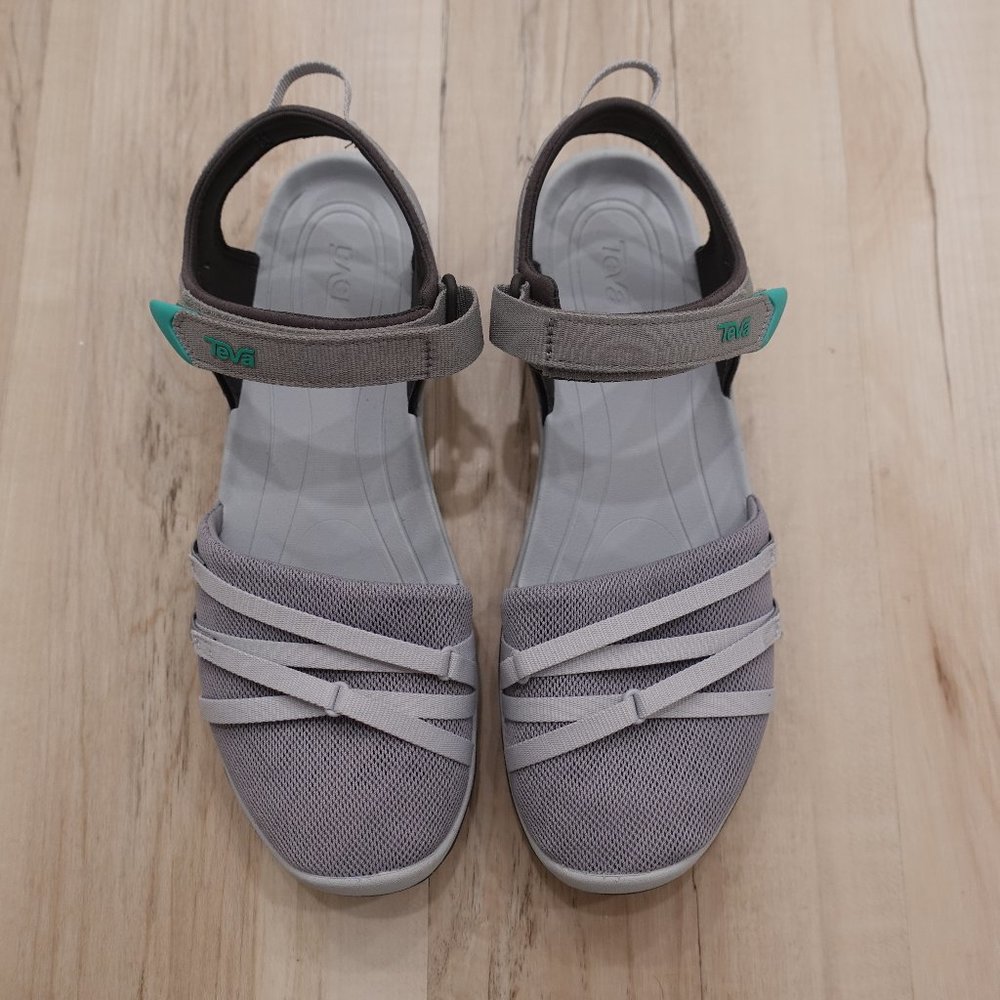 NWOB Teva Unisex-Adult Tirra Closed Toe Sandal Size 10